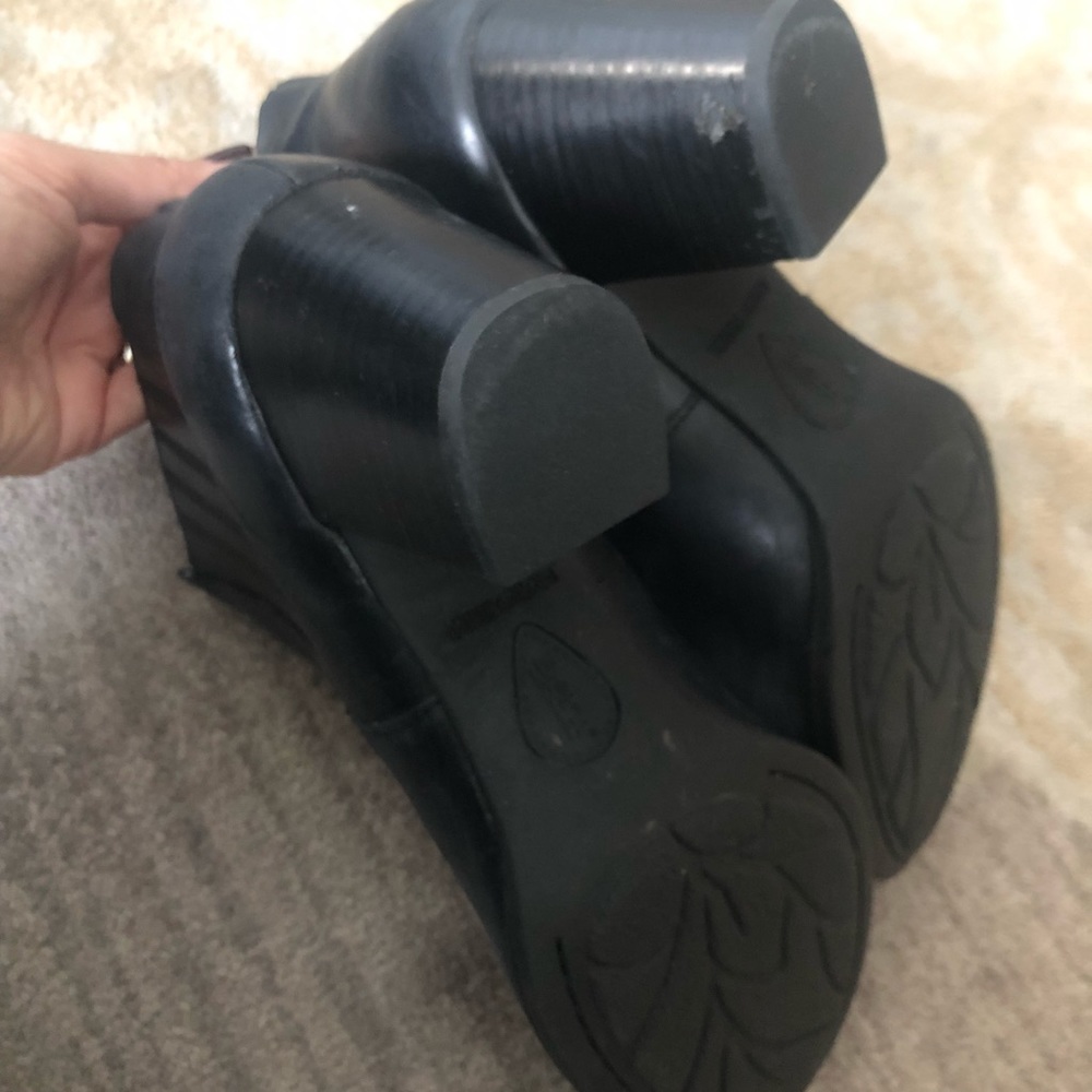 BORN Black Leather Ankle Boots - Picture 7 of 7